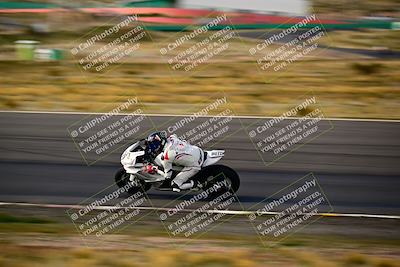 media/Feb-16-2024-CRA (Fri) [[3bc3e7055d]]/Group B/Session 7 (Turn 1)/